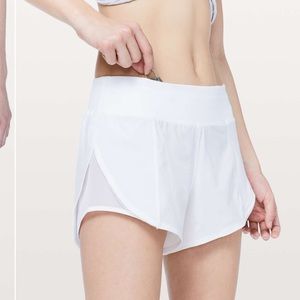 Lululemon Attack The Track Short 4”